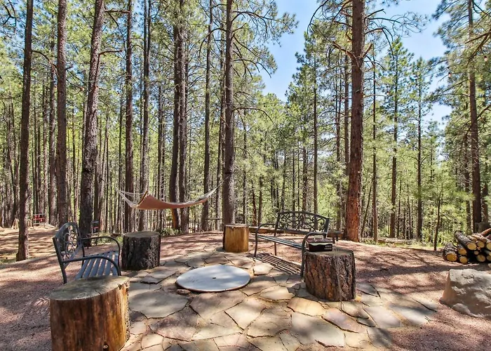 Holiday home Near Trails: Forest Retreat W/ Backyard Oasis *
