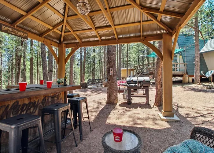 Near Trails: Forest Retreat W/ Backyard Oasis *