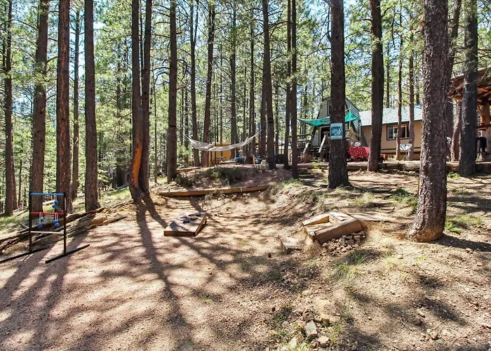 Holiday home Near Trails: Forest Retreat W/ Backyard Oasis